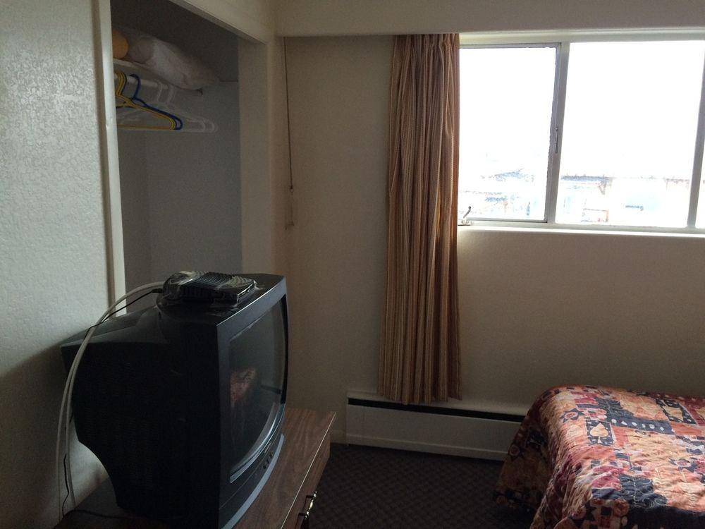 Sunset Motel พอร์ตอัลเบอนี ภายนอก รูปภาพ